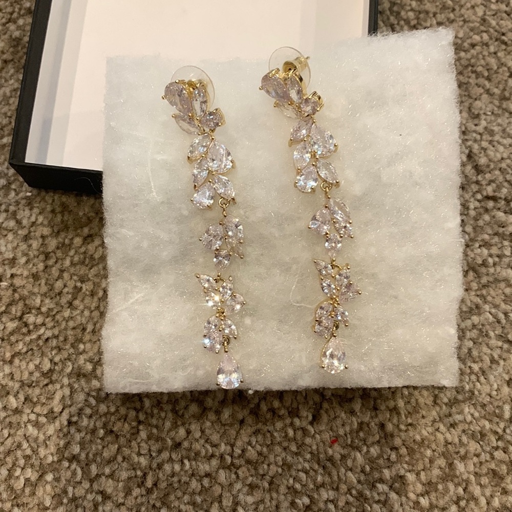 Wedding earrings - Picture 2 of 8